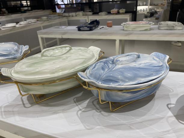 मार्बल्ड सिरेमिक प्लेट: खाने टेबलमा कला र व्यावहारिकताको उत्तम मिश्रण